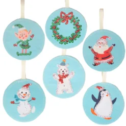 Herrschners Cute Santa Felt & Sequin Kit