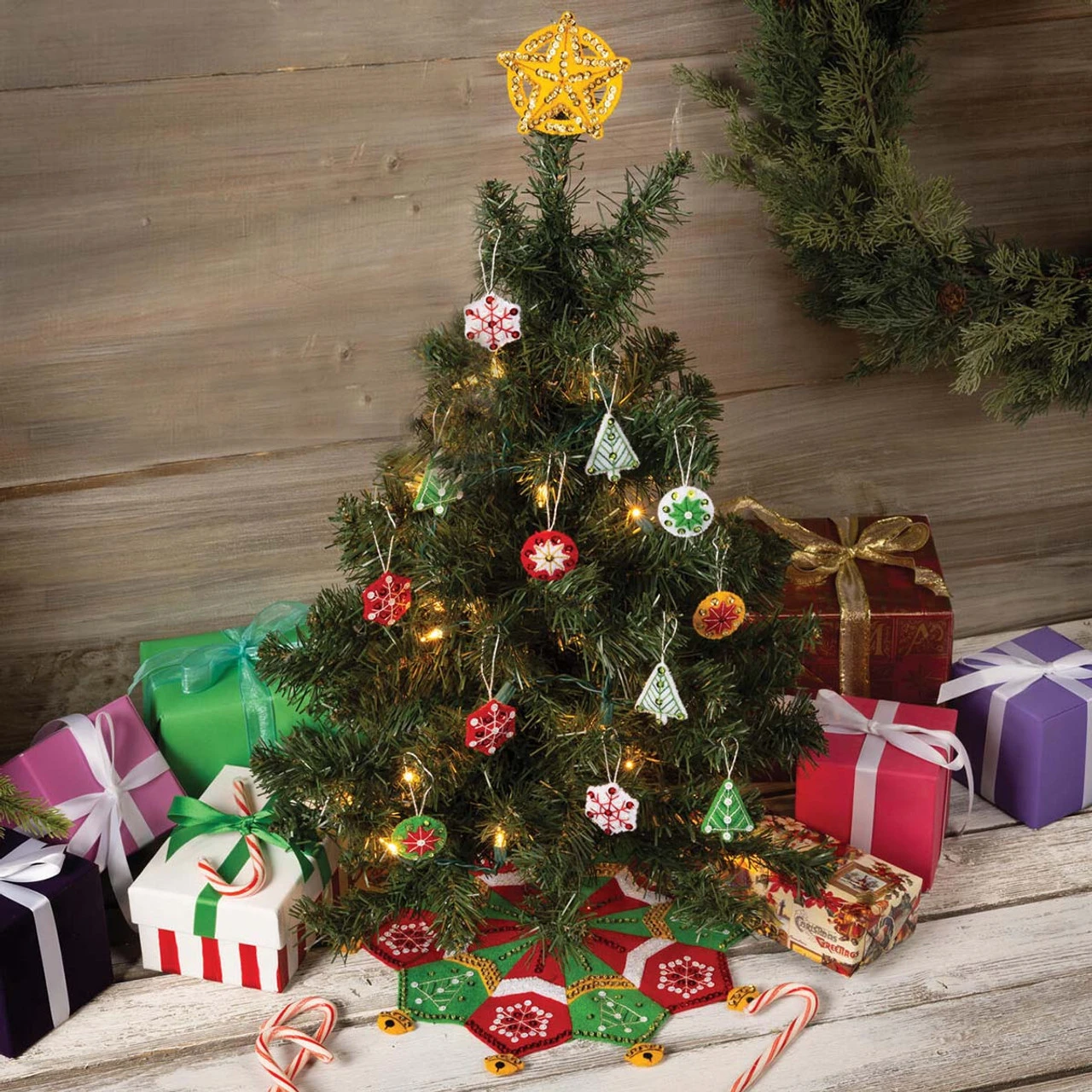 Bucilla Merry Miniatures Felt & Sequin Kit 1 Bucilla Merry Miniatures Felt & Sequin Kit