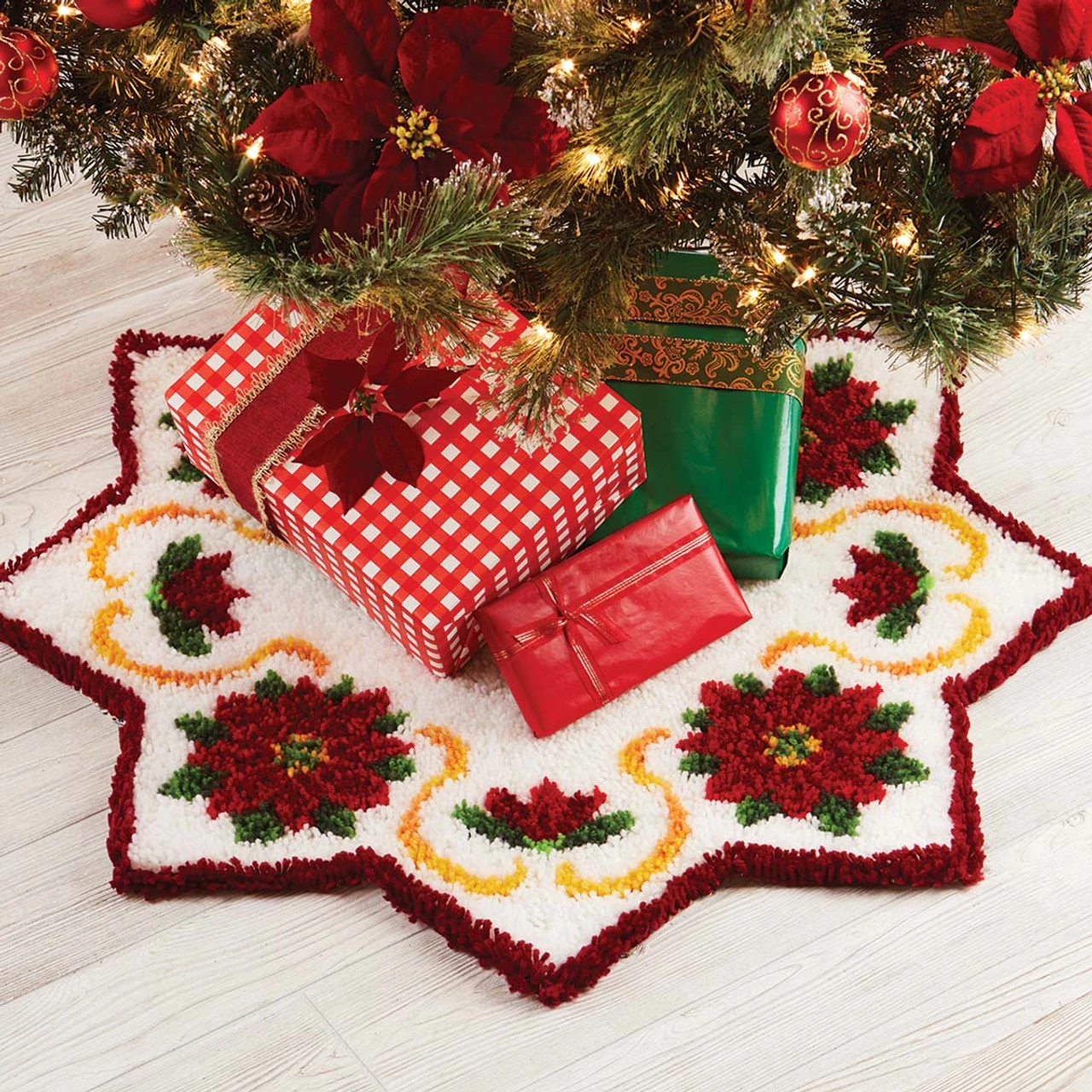 Herrschners Poinsettia Star Tree Skirt Latch Hook Kit 1 Herrschners Poinsettia Star Tree Skirt Latch Hook Kit