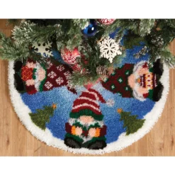 Herrschners Holiday Gnomes Tree Skirt Latch Hook Kit
